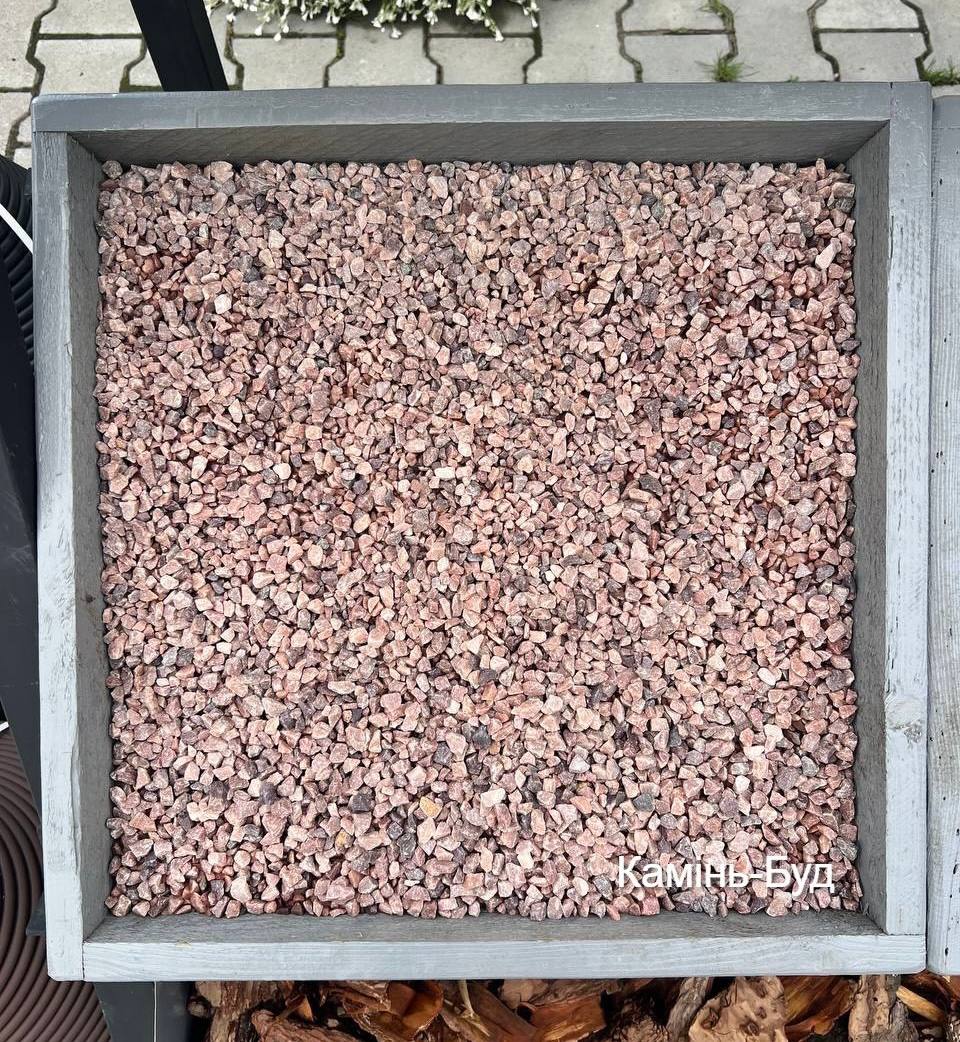 Щебінь червоний