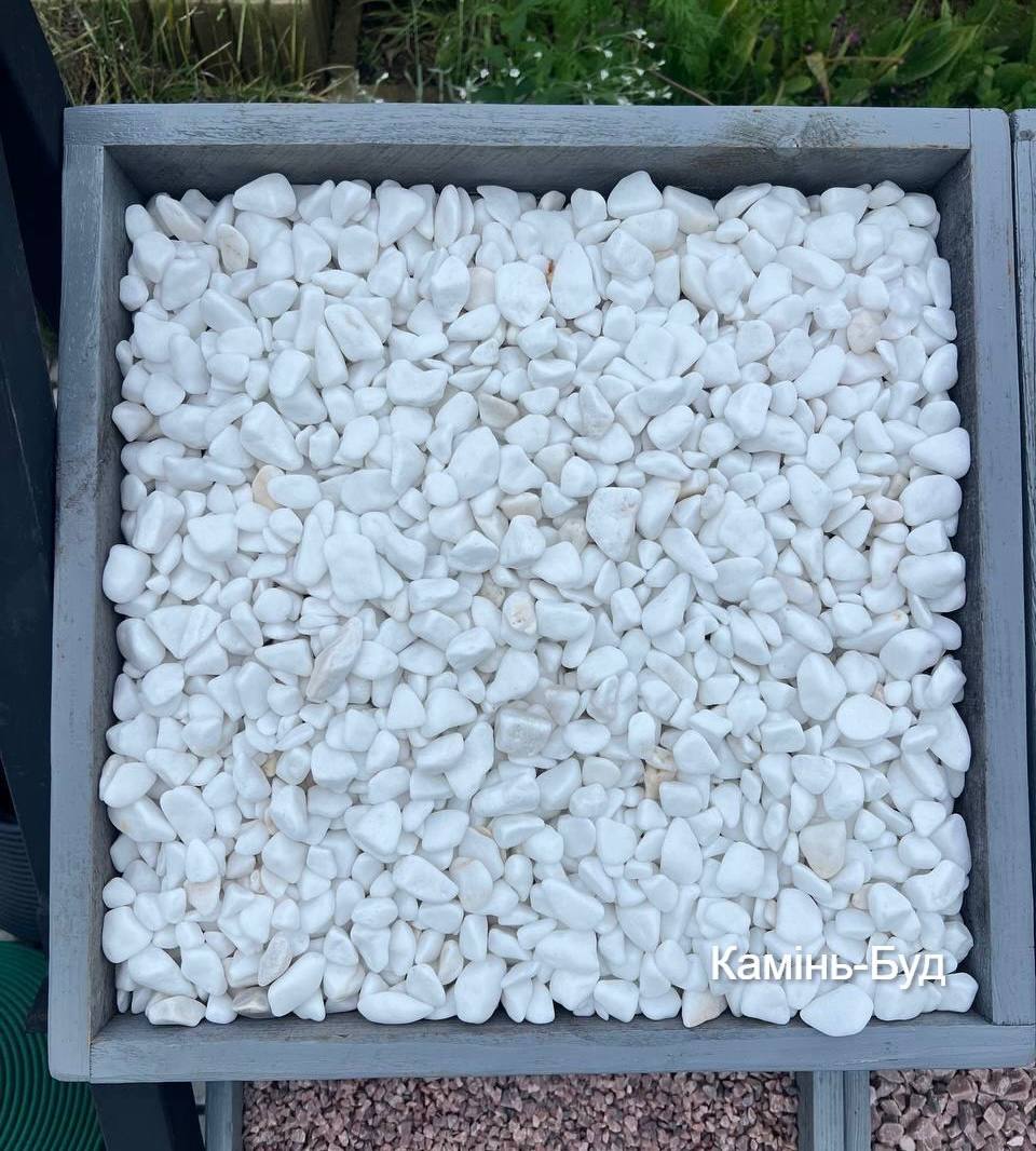 Галька біла